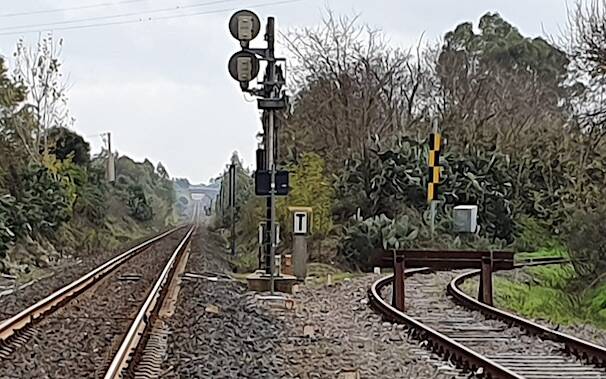 Oristano Ferrovie raccordo ferroviario zona industriale treni