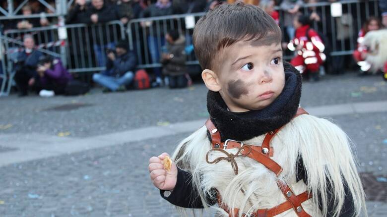 Con A Maimone Samugheo ritrova il carnevale: anche i bambini protagonisti della sfilata