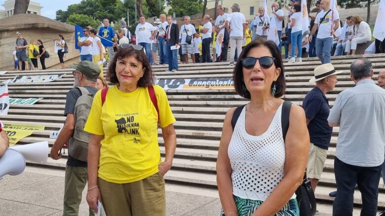 Manifestazione a Cagliari contro le speculazioni energetiche