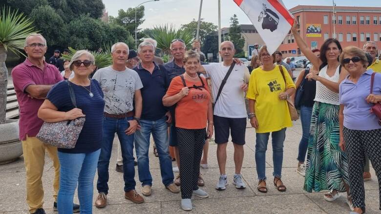 Manifestazione a Cagliari contro le speculazioni energetiche