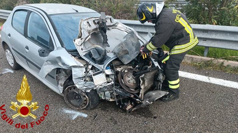 incidente alghero vigili del fuoco