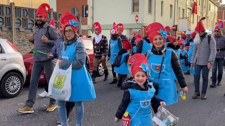 Sfilata delle ludoteche a Oristano