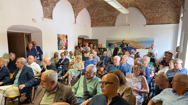 A Oristano la conferenza "Il nostro contributo per salvare la Sardegna dalla speculazione energetica"