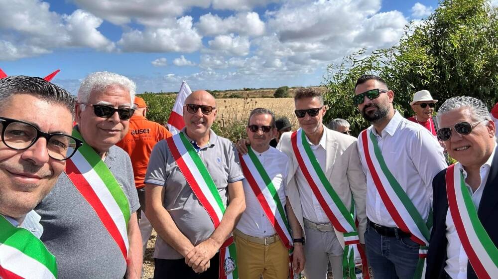 Manifestazione provinciale 65 contro speculazione energetica - Foto di Federico Sollai