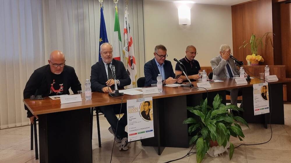 Cerimonia di intitolazione della Sala Stampa del Consiglio regionale della Sardegna al giornalista Gianni Massa