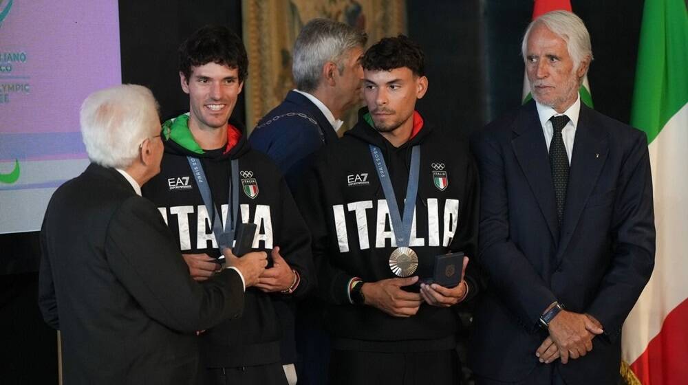 Stefano Oppo e Gabriel Soares con Sergio Mattarella e Giovanni Malagò | Foto Pagliaricci - Coni