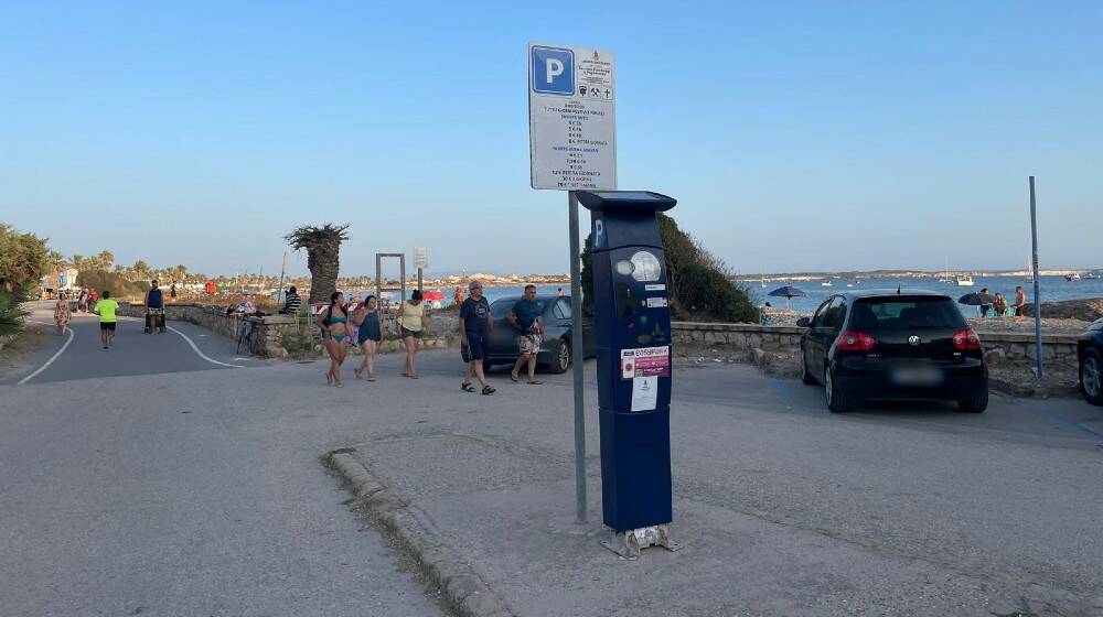 Parcheggi a pagamento lungomare Putzu Idu Mandriola