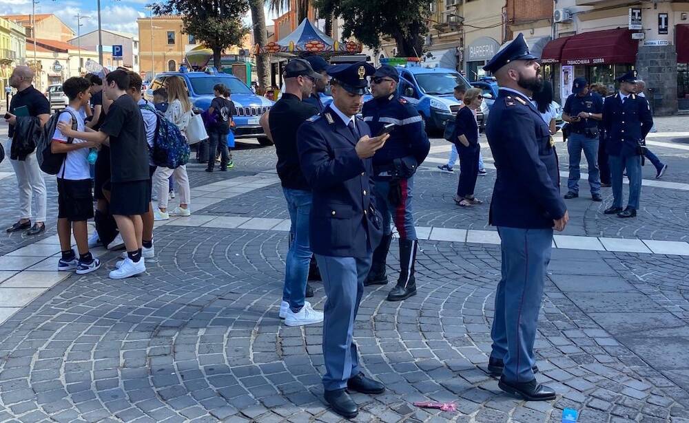 Polizia - Tappa a Oristano dell'iniziativa "Una vita da social"